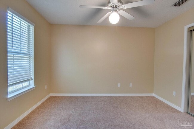 Building Photo - 2741 Bay Club Dr