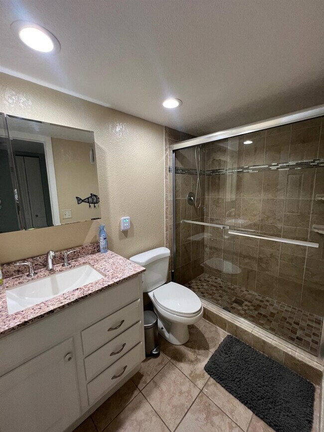 Building Photo - 312 Southwind Dr