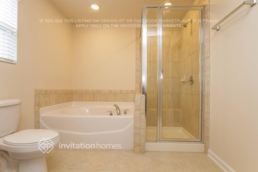 Building Photo - 186 Glastonbury Dr