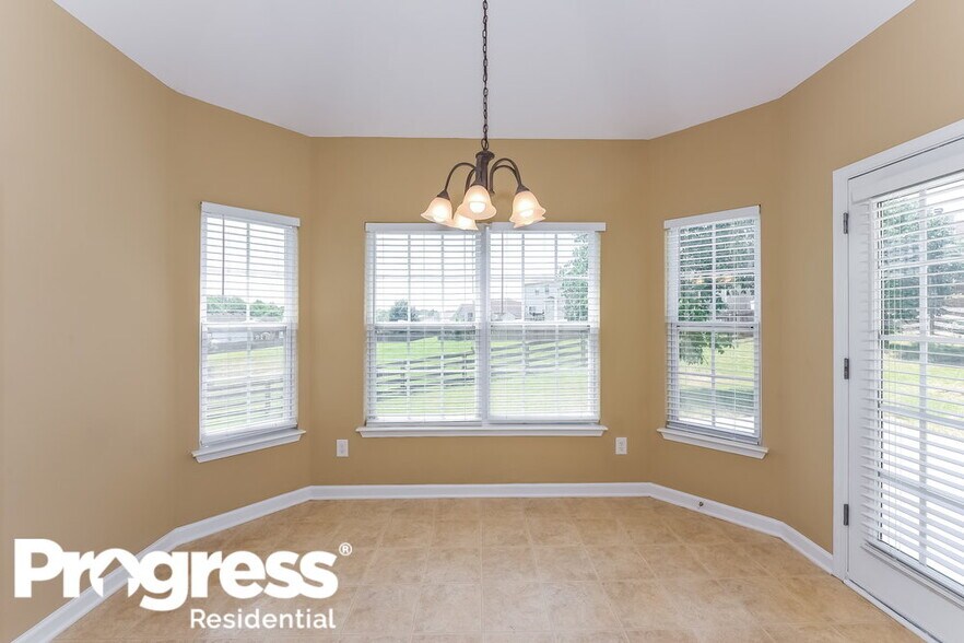 Building Photo - 8872 Cressent Glen Ct