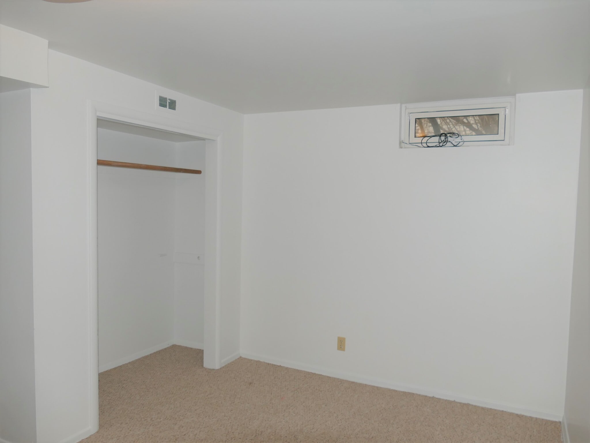 Building Photo - 4013 5th Ave N