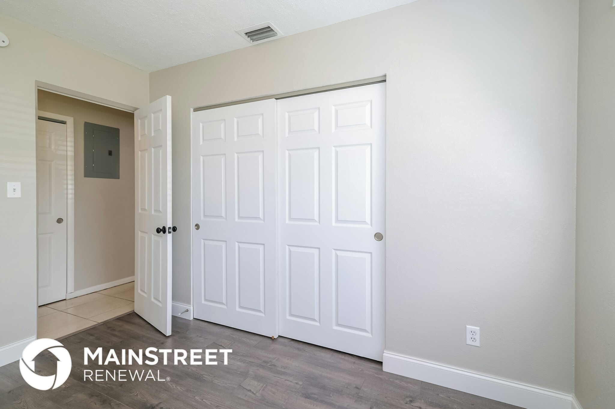 Building Photo - 7007 Alvina Way