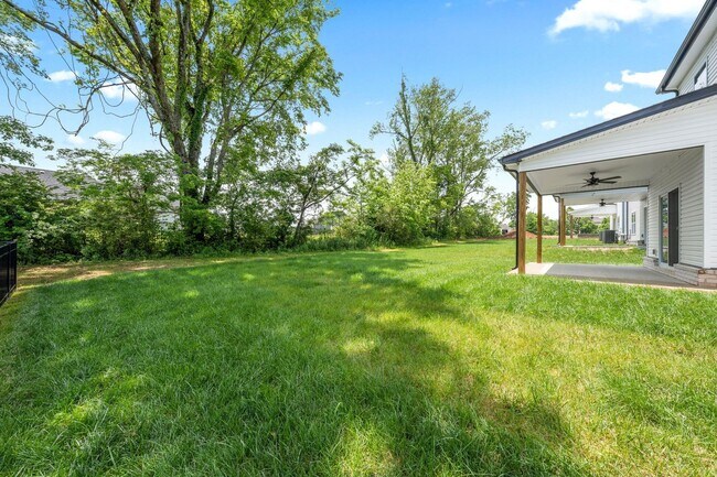 Building Photo - 217 Wesson Dr