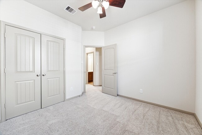 Building Photo - 24127 Via Renata Dr