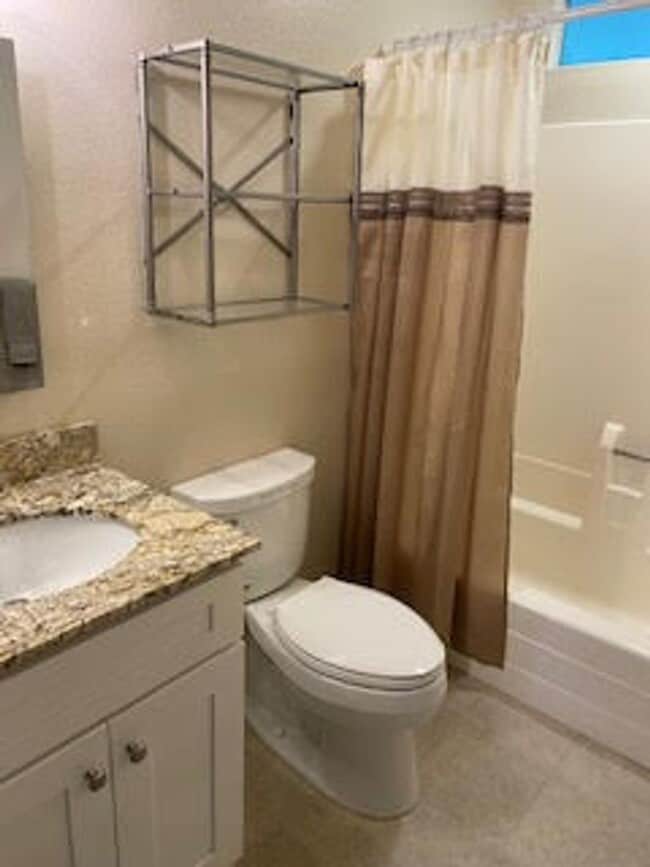 Building Photo - Energy-Efficient & Stylish Sonora Home wit...