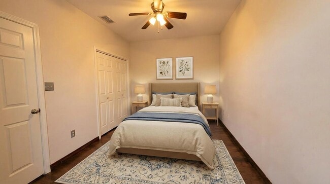 Building Photo - 2445 Monarch Dr