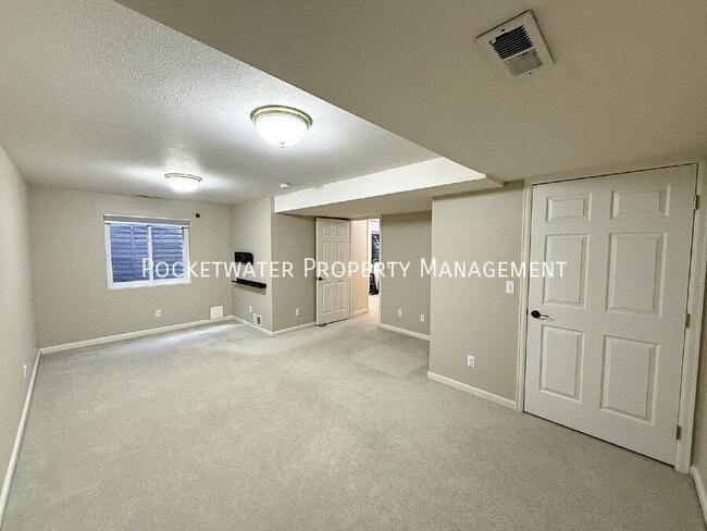 Building Photo - 11752 Eaton Ct