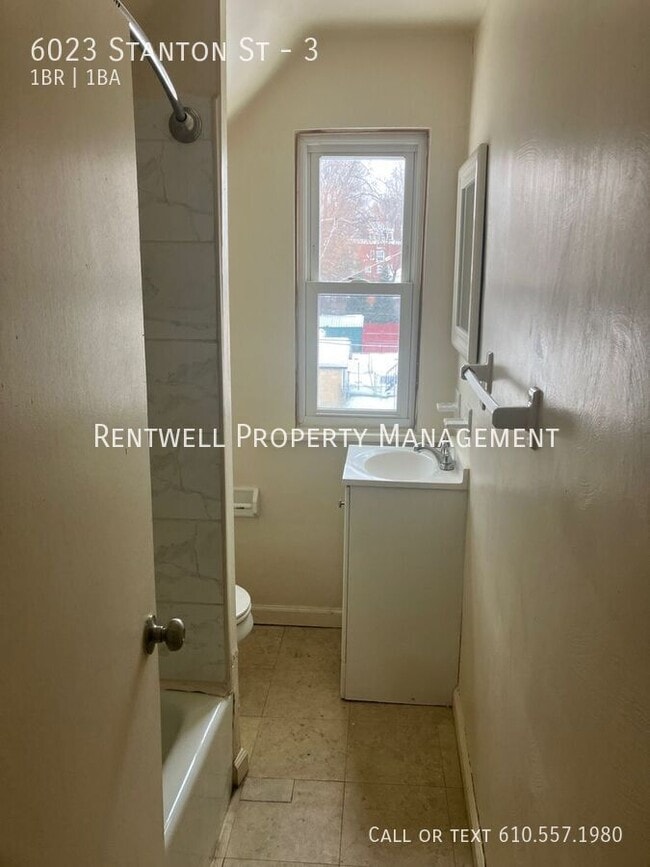 Building Photo - 6023 Stanton Ave