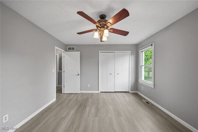 Building Photo - 13971 Walking Stick Way