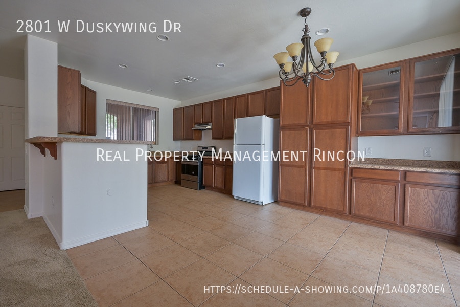 Building Photo - 2801 W Duskywing Dr