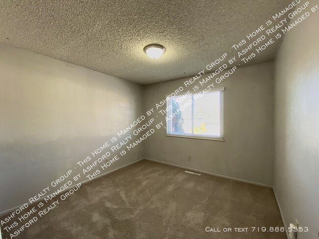 Building Photo - 4855 S Crimson Cir