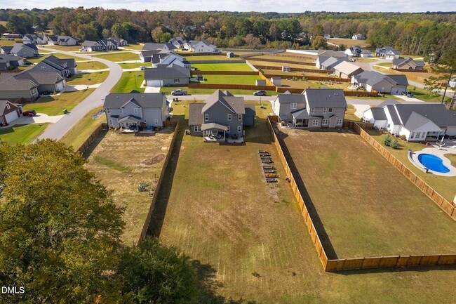 Building Photo - 26 Valleydale Dr