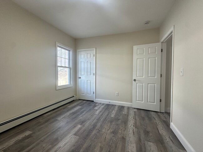 Building Photo - 85 Twiss St