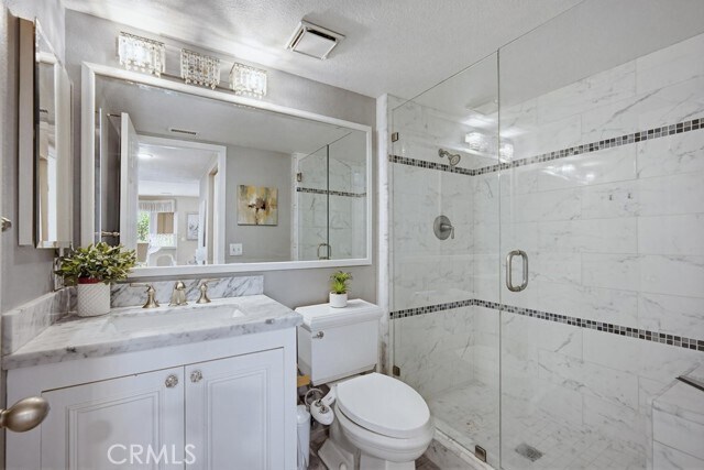 Building Photo - 3731 Columbia Cir