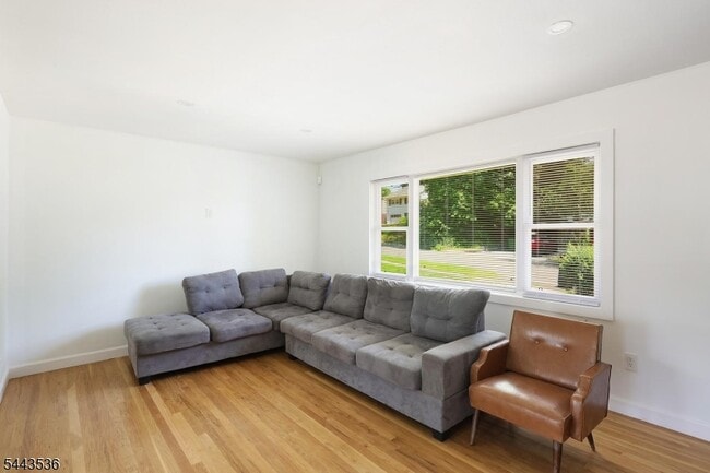 Building Photo - 538 Dietz St