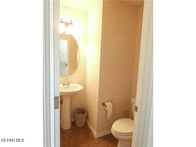 Building Photo - 5807-5807 Redstone Pass Ct