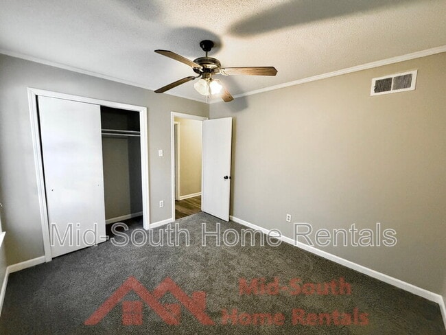 Building Photo - 3080 Argot Ave