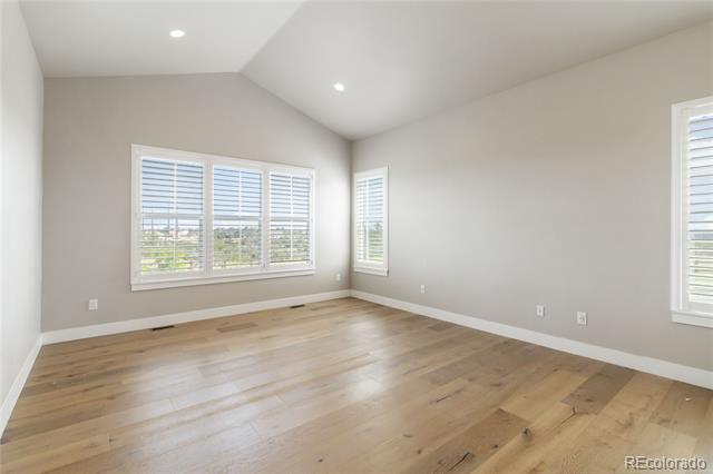 Building Photo - 2554 Eastview Dr