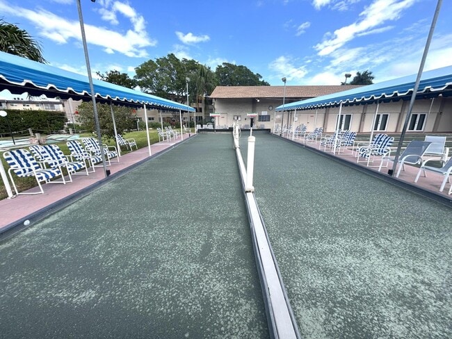 Building Photo - 506 Lori Dr