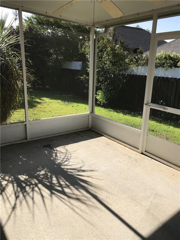 Building Photo - 147 Cypress Ln