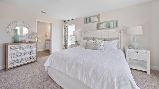 Building Photo - Modern 3BR/2.5BA Home with Open Floor Plan, Granite Counters & 1-Car Garage – Valdosta, GA