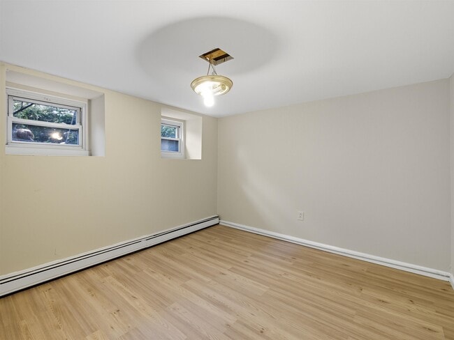 Building Photo - 64 Liberty Pl