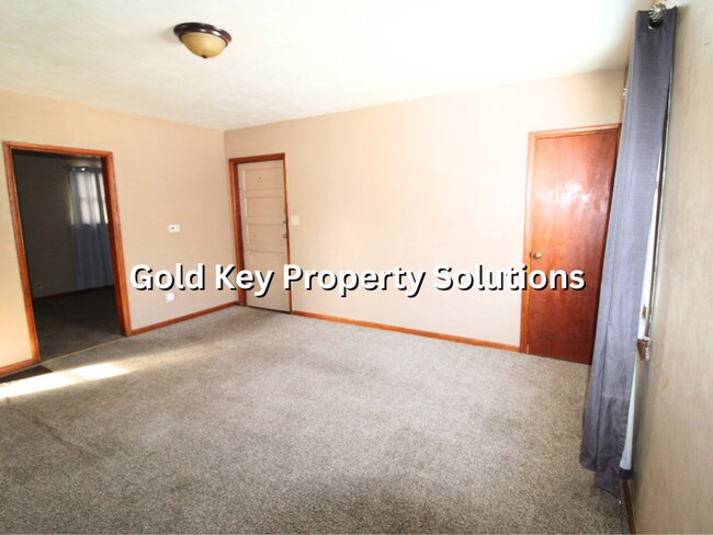 Building Photo - 2930 Fletcher St