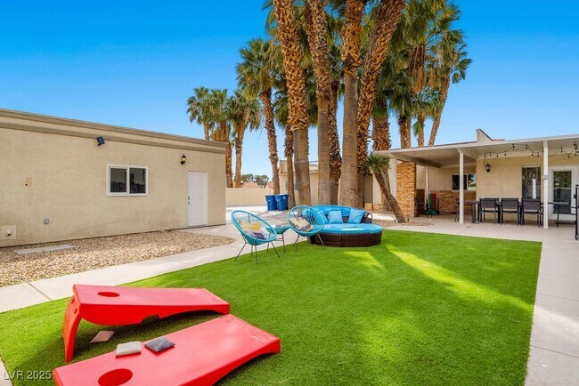 Building Photo - 3784 E Pama Ln