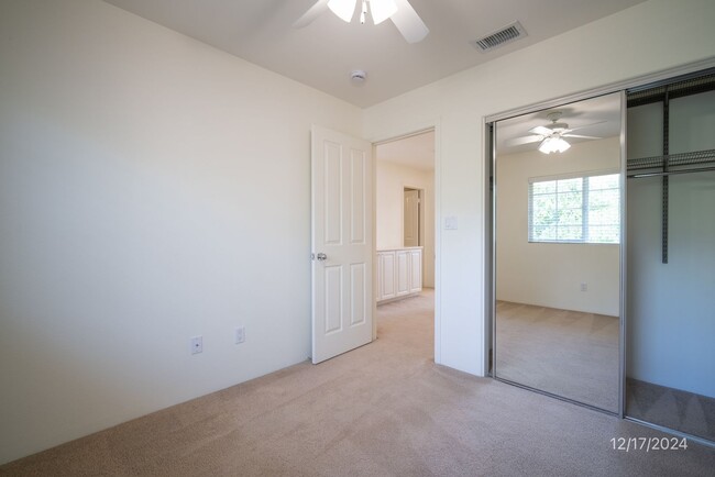 Building Photo - 3 Bed 2.5 Bath townhome in Ke Noho Kai Tow...