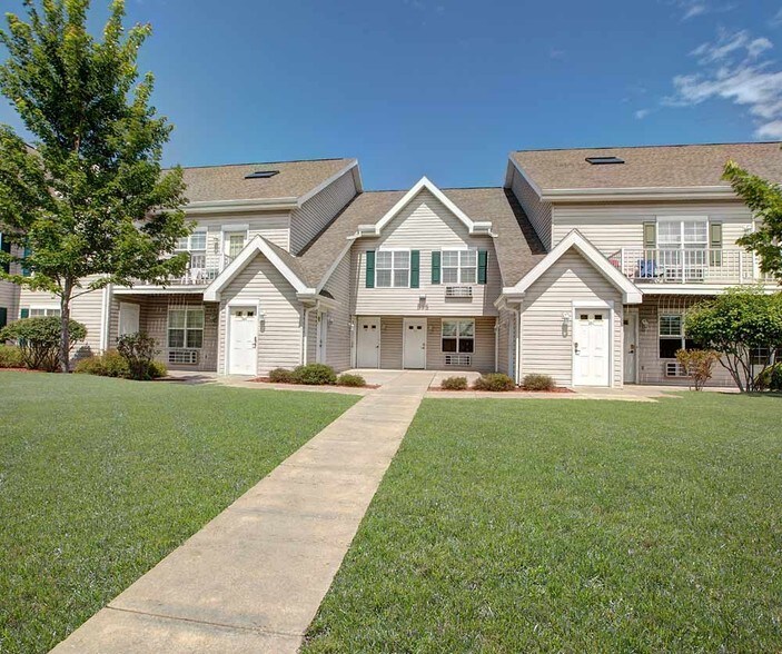 Portage Commons Apartment Homes 575 W Slifer St Portage WI 53901