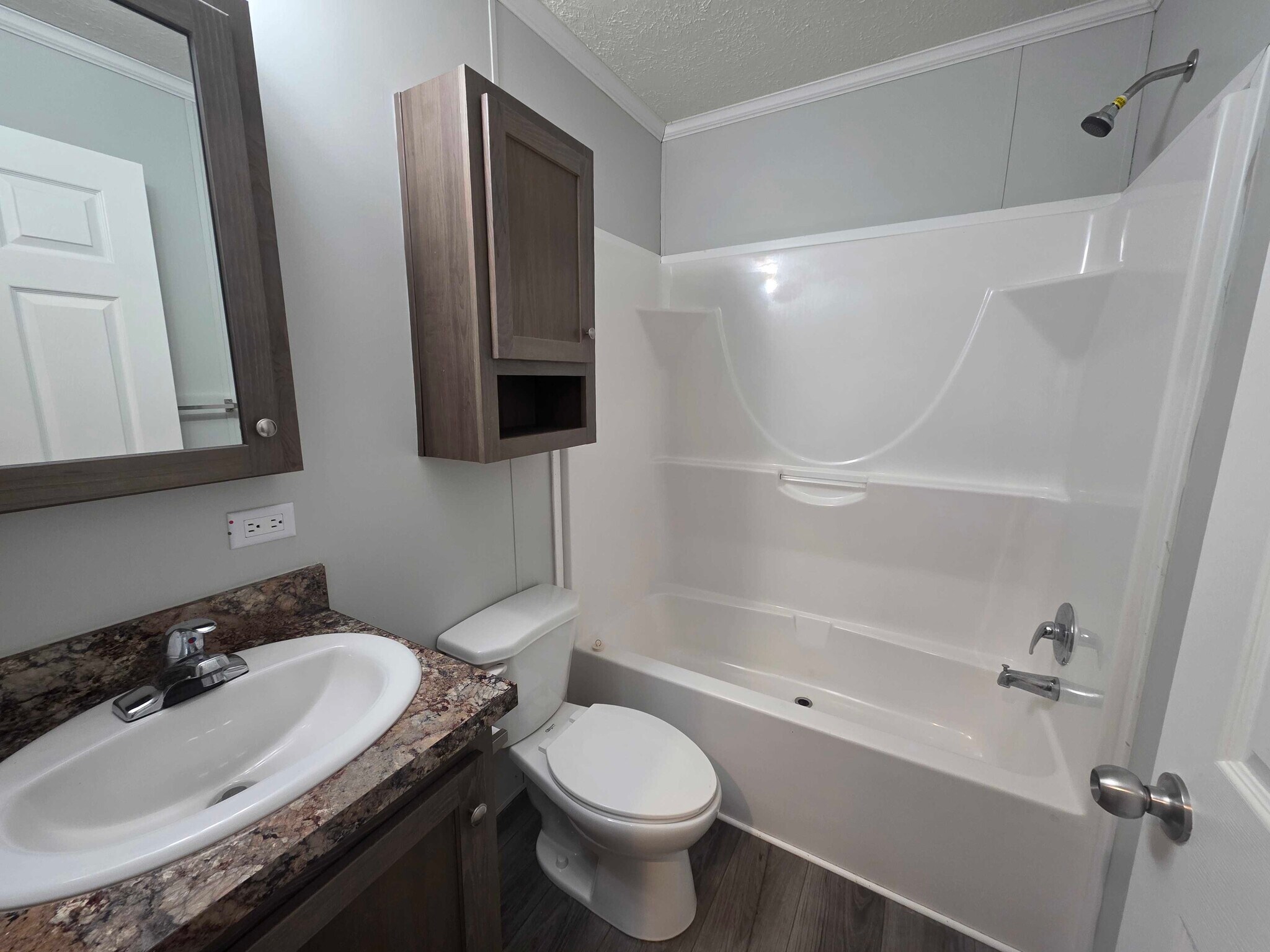 Building Photo - 3709 Juniper St