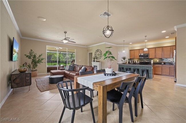 Building Photo - 13085 Cardeto Ct