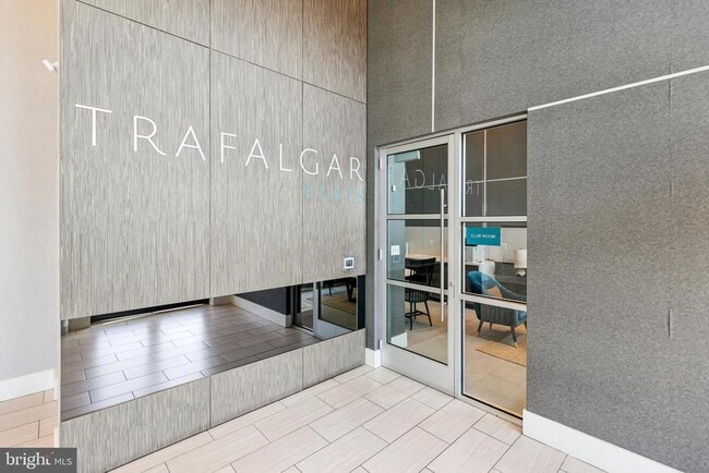 Building Photo - 989 S Buchanan St