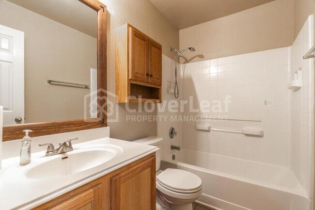 Building Photo - 13517 Biltmore Lks