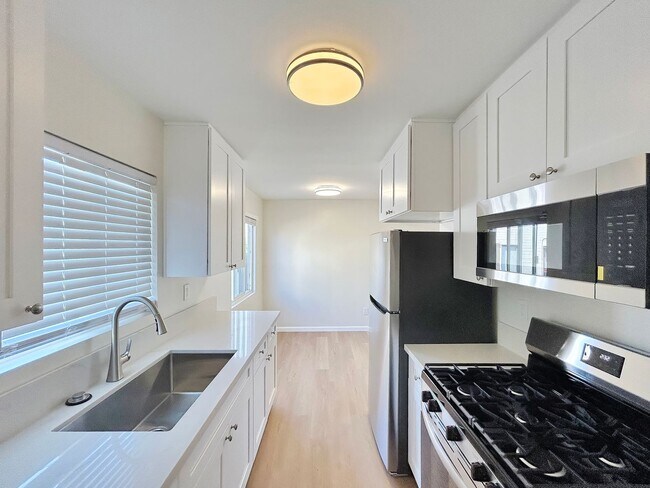 Building Photo - Beautiful 1BD/1BA Fully Remodeled Unit w/ ...