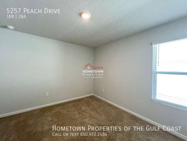 Building Photo - 5257 Peach Dr