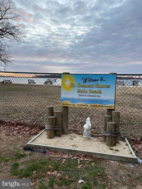 Building Photo - 39564 Potomac Ave