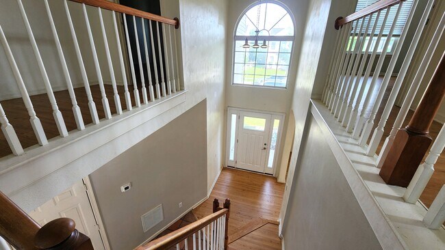 Building Photo - 1828 Somersby Ln