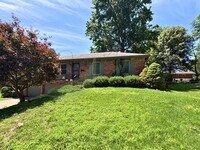 Building Photo - BEAUTIFUL HOME AVAILABLE NOW!!!!