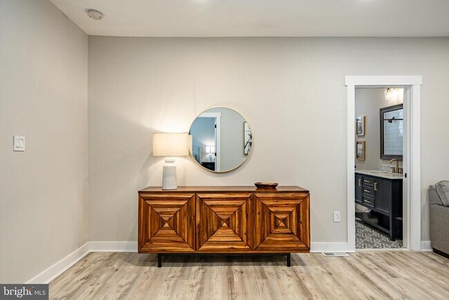 Building Photo - 5708 Park Blvd