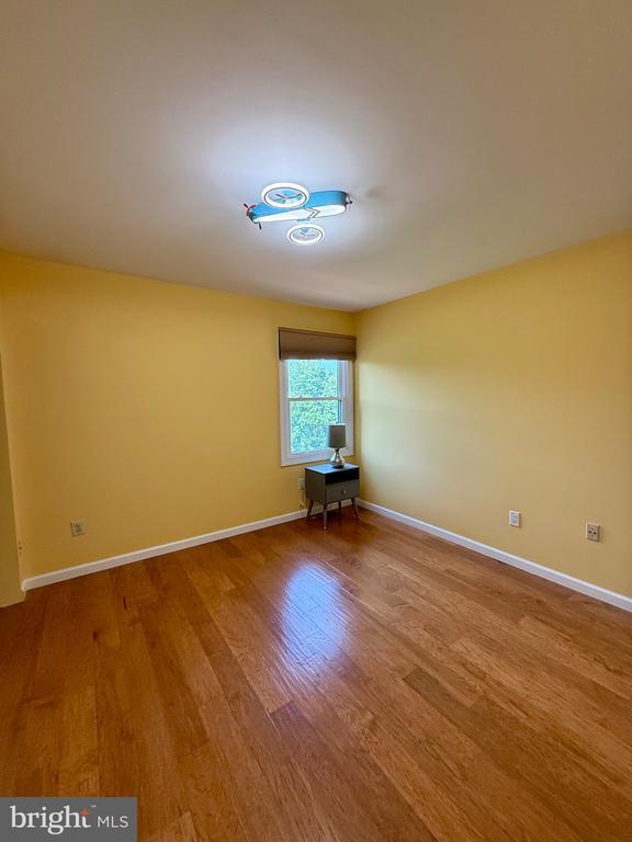 Building Photo - 343 Basswood Cir