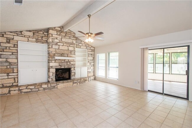 Building Photo - 5811 Cannon Mountain Dr