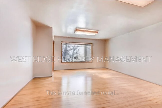 Building Photo - 13980 SW Domino St