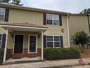 Building Photo - 105 Westchester Dr