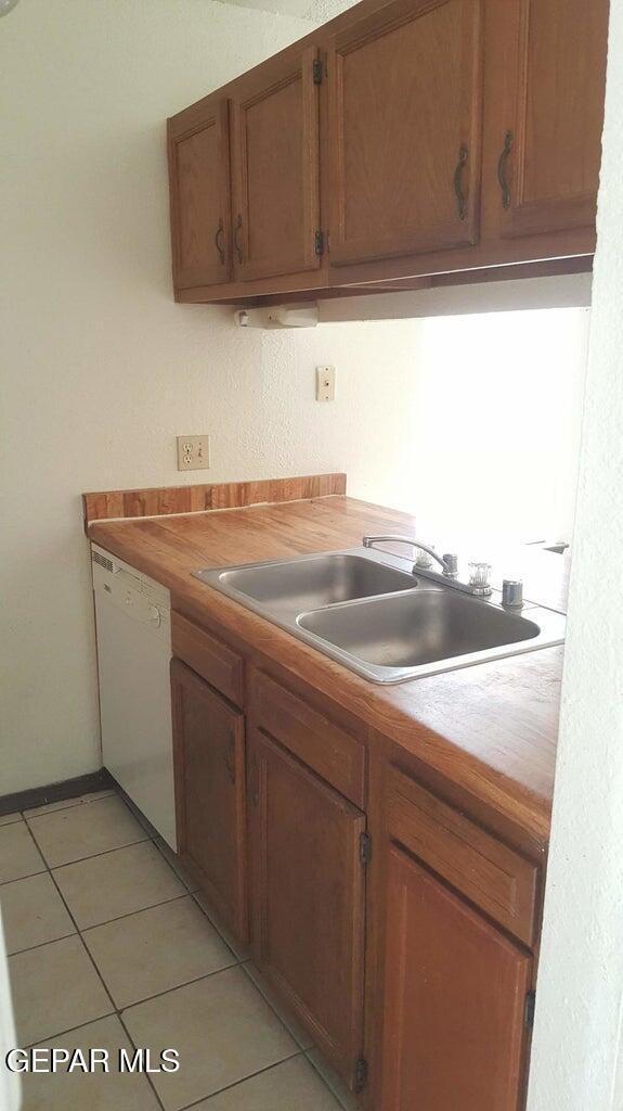 Building Photo - 1388 Trudy Elaine Dr