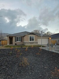 Building Photo - Andersen Ranch Home at Ash Canyon