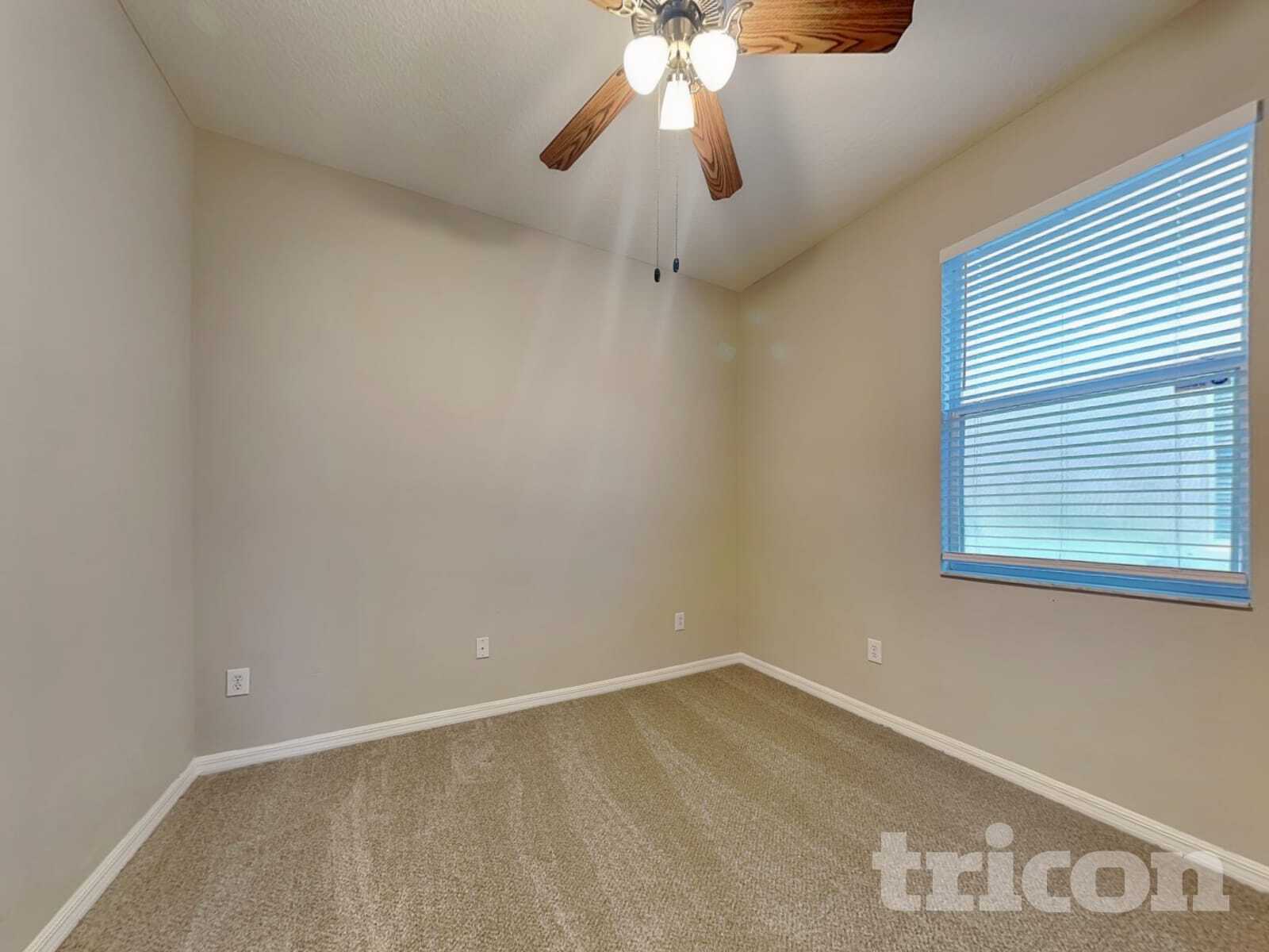 Building Photo - 7253 Lamplighter St