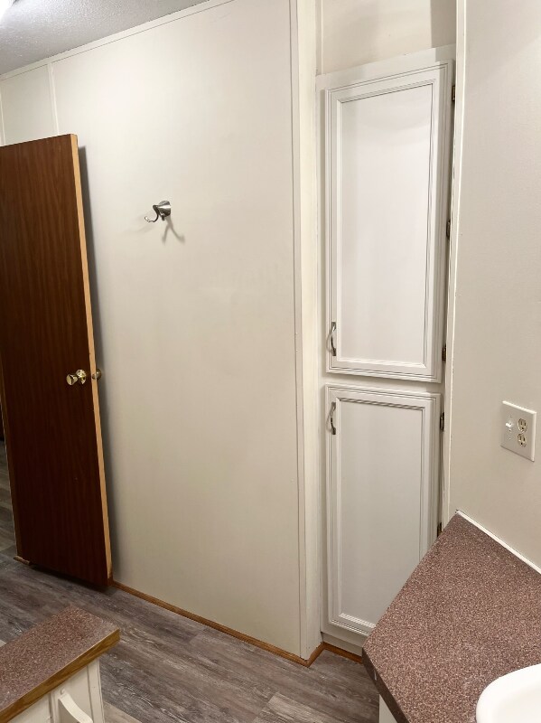 Building Photo - 104 Lynn Dr