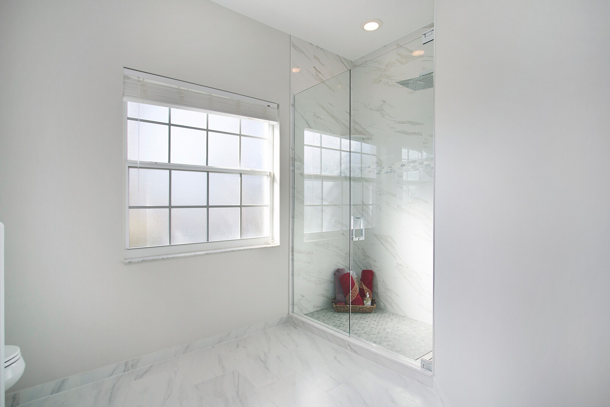 Building Photo - 2921 Inlet Cove Ln E