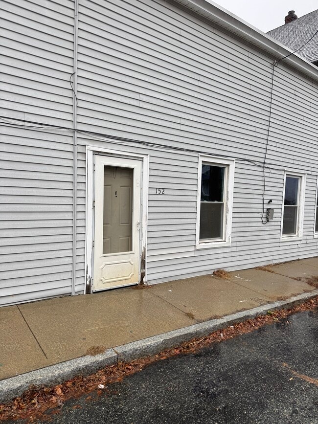 Building Photo - 150-162 High st